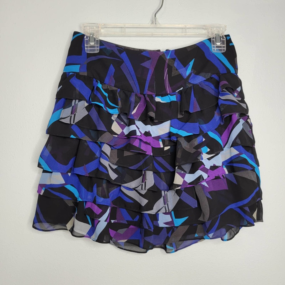 00 Small Tiny Mini Skirt Express design studio CC